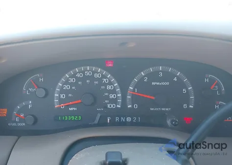 2002 Ford F-150 Lariat/Xlt from USA, damaged, VIN 1FTRW07L32KB59706